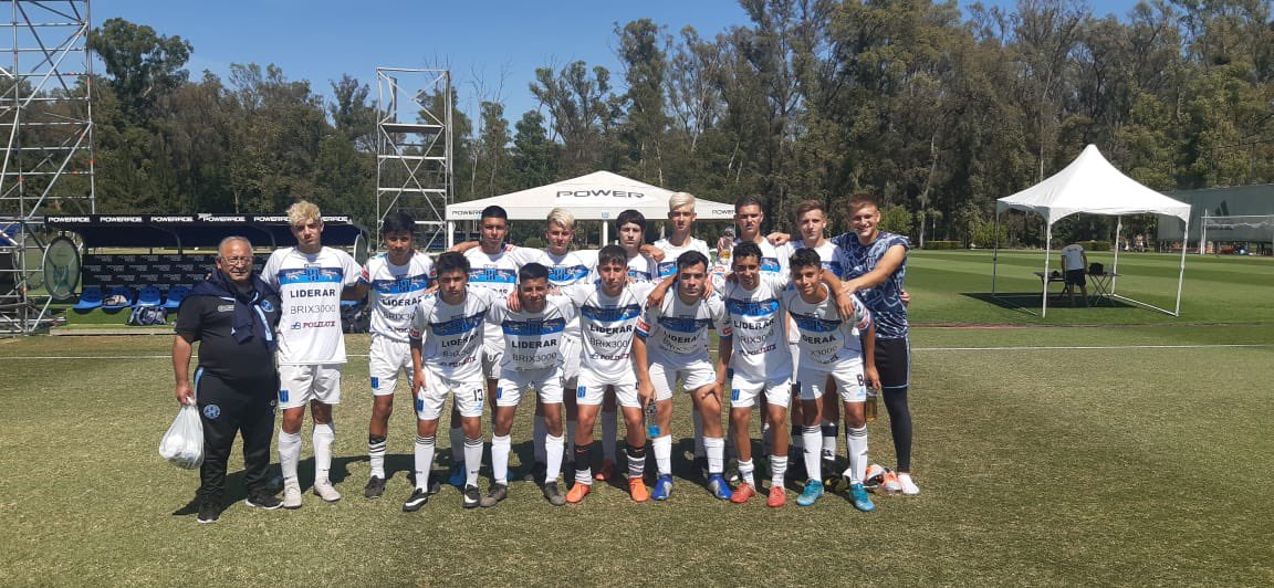 PrensaSanTelmo's tweet photo. JUVENILES EN EL PREDIO DE AFA
Agradecemos la invitación por parte de @afa a desarrollar un amistoso entre 3 selectivos del club San Telmo con juveniles de Tristán Suarez en el predio de Ezeiza.

Fotos @pablodanieldia1 https://t.co/8Qp2O7qlNE