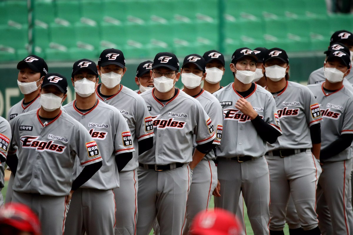 𝗠𝗔𝗬 𝟱 — After months of replays and virtual events, the Korea Baseball Organization arrived to save the day — blessing those willing to wake up in the wee hours of the morning with live action.