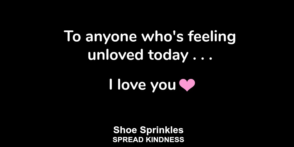 ShoeSprinkles's tweet photo. From me to you 😊❤ #SpreadLove #lovenothate #PeaceAndLove #HumanityFirst #LoveWins https://t.co/Kqpn240tNc