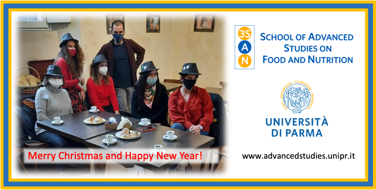 3SAN_UNIPR's tweet photo. Every hat, besides being superfancy, has two small badges describing the achievements of the person wearing it!! A formidable team, working in great harmony towards the future!!! MERRY CHRISTMAS from the @3SAN_UNIPR Head &amp; Staff! https://t.co/fmW8Sv6YBd