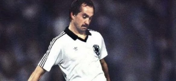 28. Uli Stielike Real Madrid - SweeperRegarded by Don Balon as the best foreigner playing in Spain, Stielike is unflashy but does so much well. Clever in his positioning, adept in possession, he’s a first rate Libero.