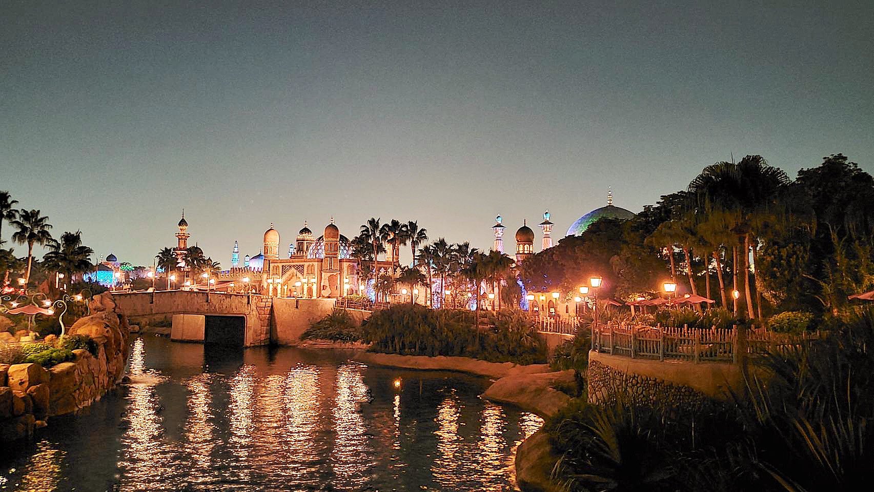 تويتر Shotaro على تويتر 東京ディズニーシーのマーメイドラグーンにあるコーラルクロッシングから見える夜景です Tokyodisneyresort Tokyodisneysea 東京ディズニーリゾート 東京ディズニーシー ディズニー写真部 ディズニーカメラ隊 冒険と