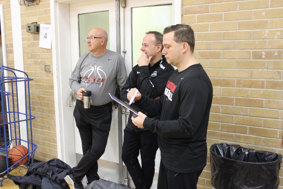 St.Ignatius Basketball tweet media