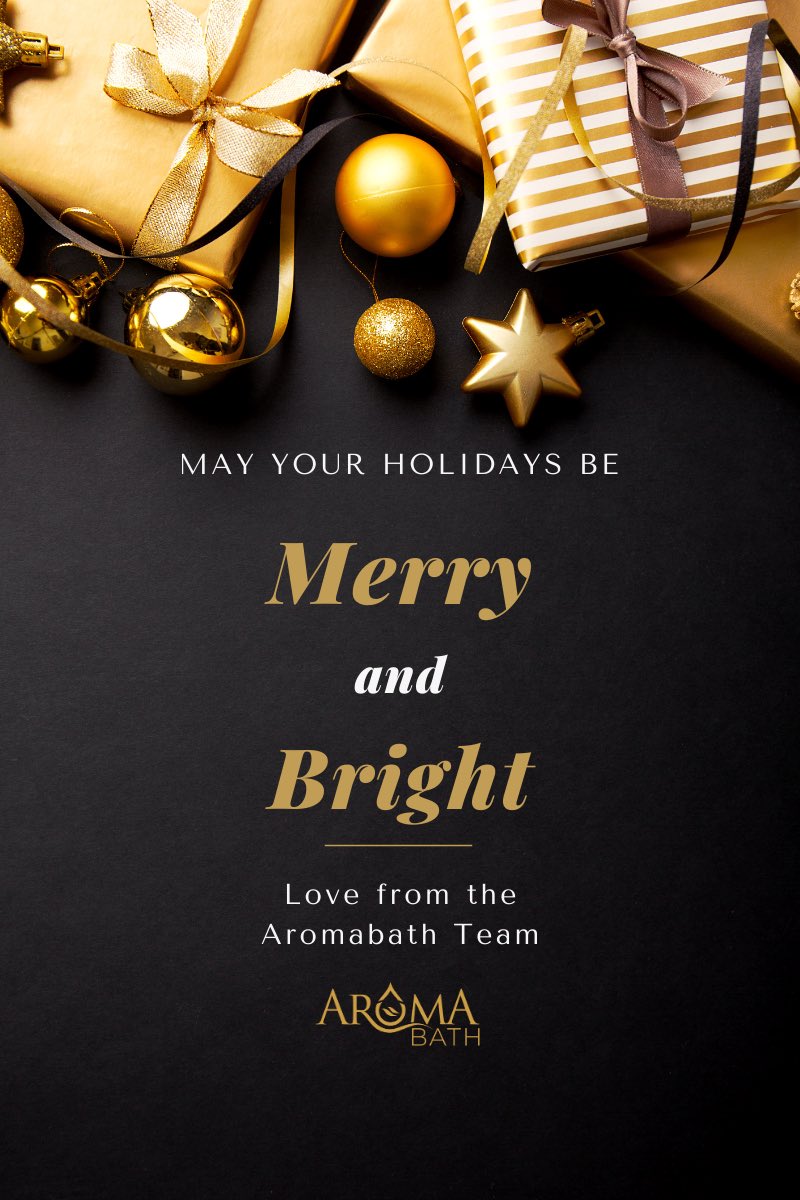 Wishing you and your family peace, health, happiness, and prosperity in the coming year! 
.
#christmas #love #2020