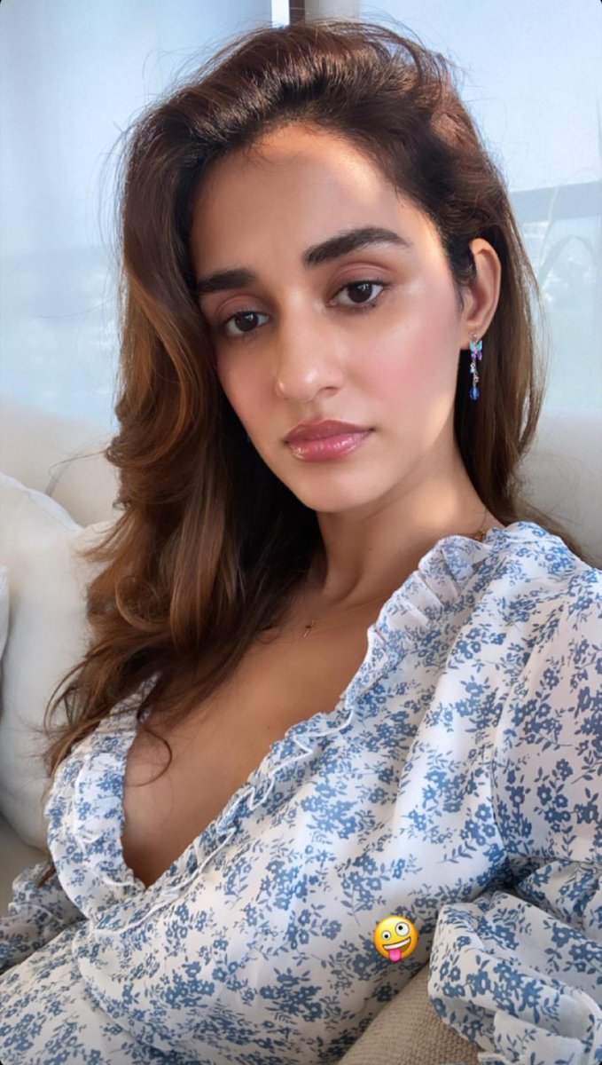 ravikanthsexy's tweet photo. #DishaPatani so hot @ActressFeeds @ActressHQGIF @ActressWalls @arunnayan_ @FappersGarage @LustKid96 @ShivaActress @Starleth3re_ @Romantic_Dudee @actress_love6 https://t.co/SFh0RU5SLy