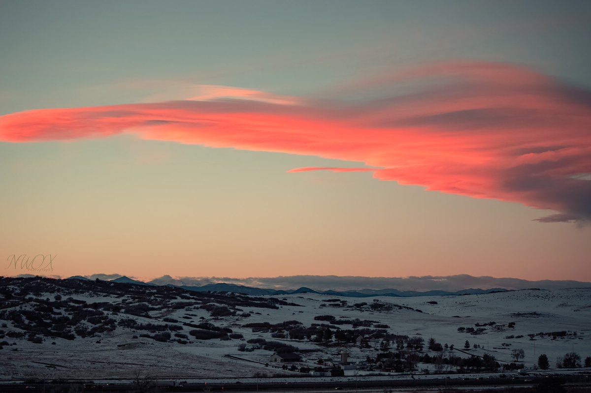 Colorado's tweet photo. β@nwox: The best shot of last night, for me, came before the main attraction began. Still, a really cool event to witness. #GrandConjunction #sunset @coloradoβ https://t.co/7XBnopubtI