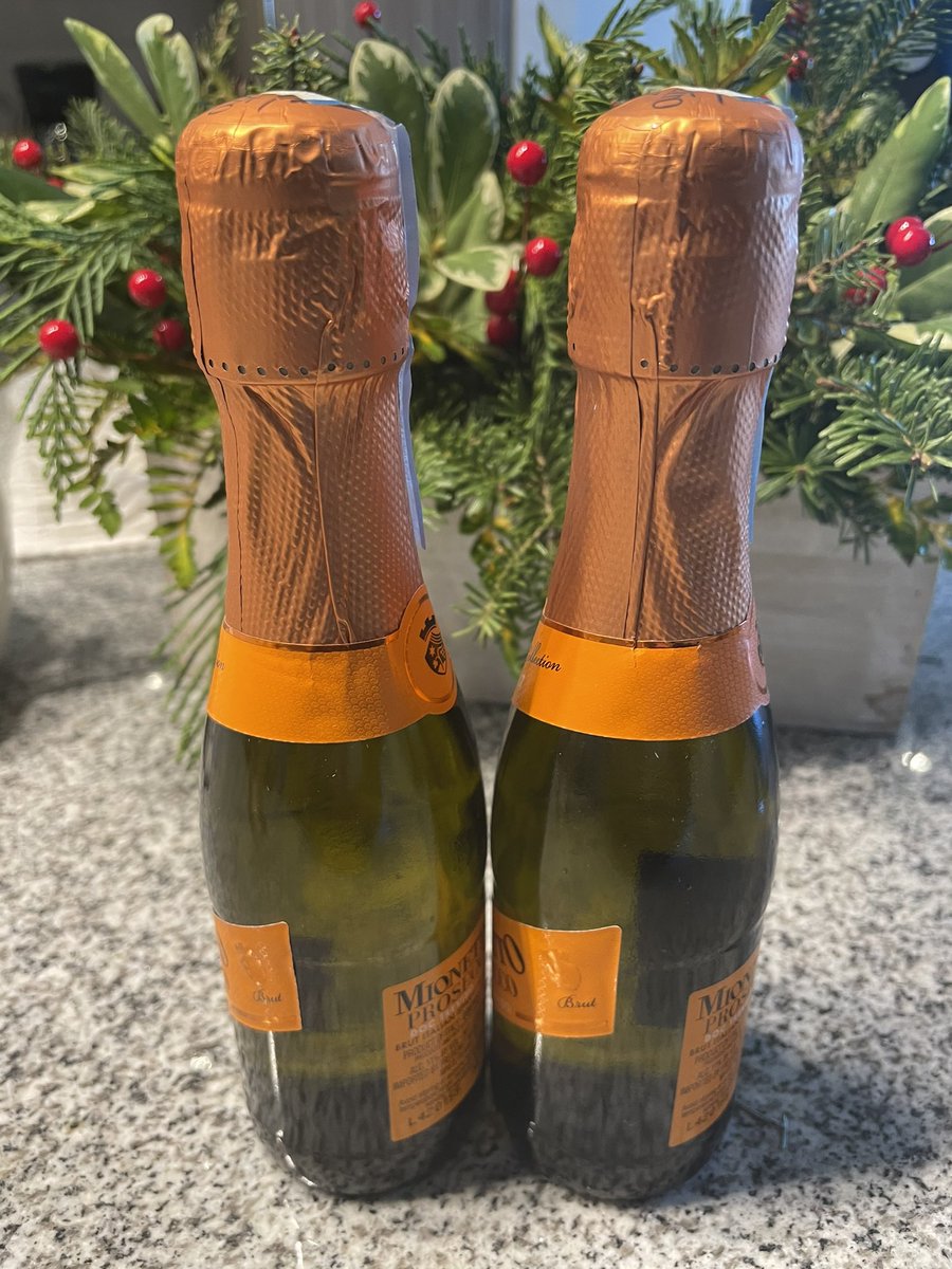 Jodicab22's tweet photo. I always buy these cute little bottles thinking I wouldn’t finish a whole bottle by myself... I just end up drinking all 4 little bottles. 😝 #ItsTheThought https://t.co/NToxfFiGcg