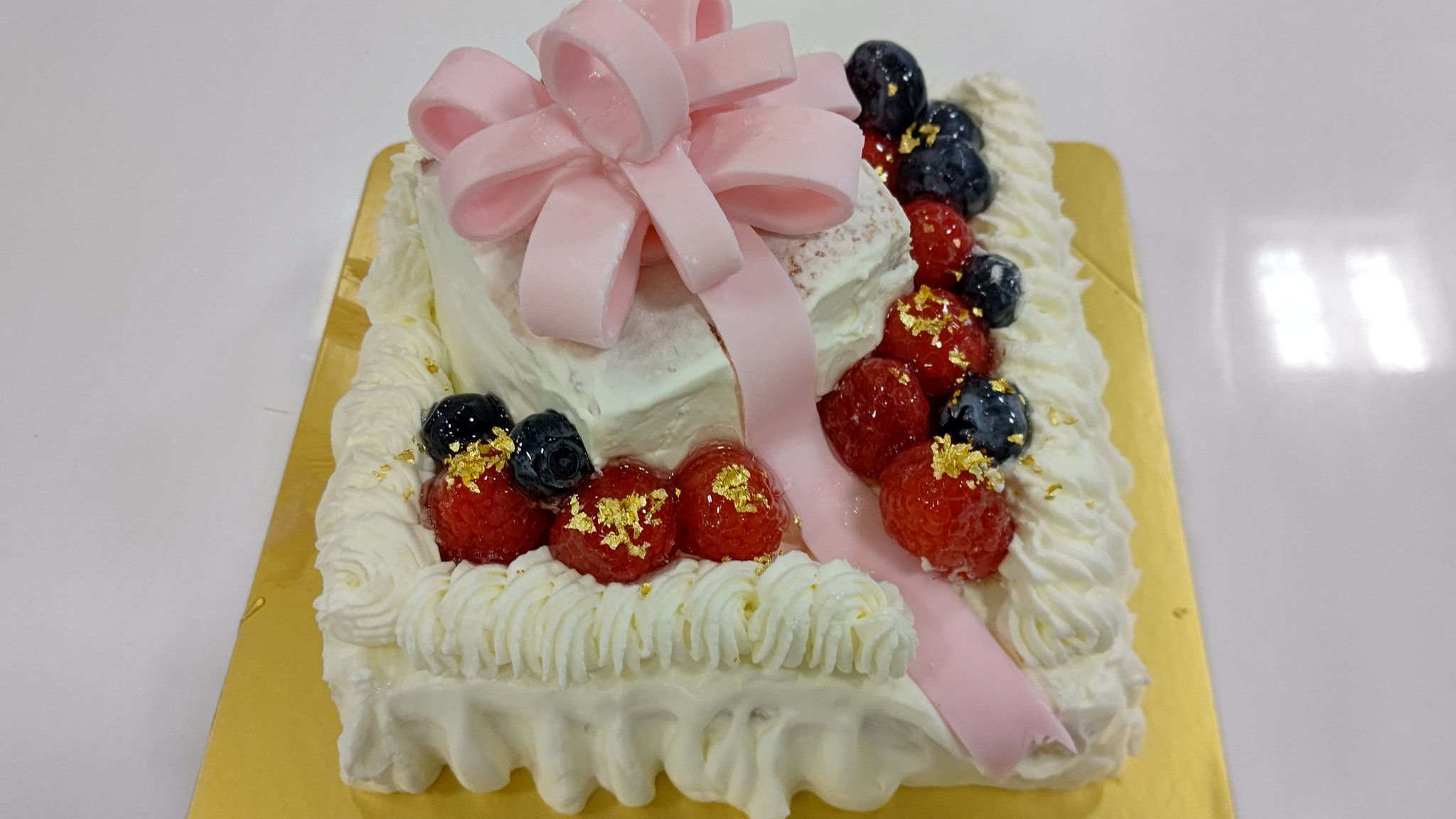Mariko Yahagi Abcクッキング ケーキマスター デコレーションケーキ 甘いものは人を幸せにします 恋あた T Co Vznnxbu0tm Twitter