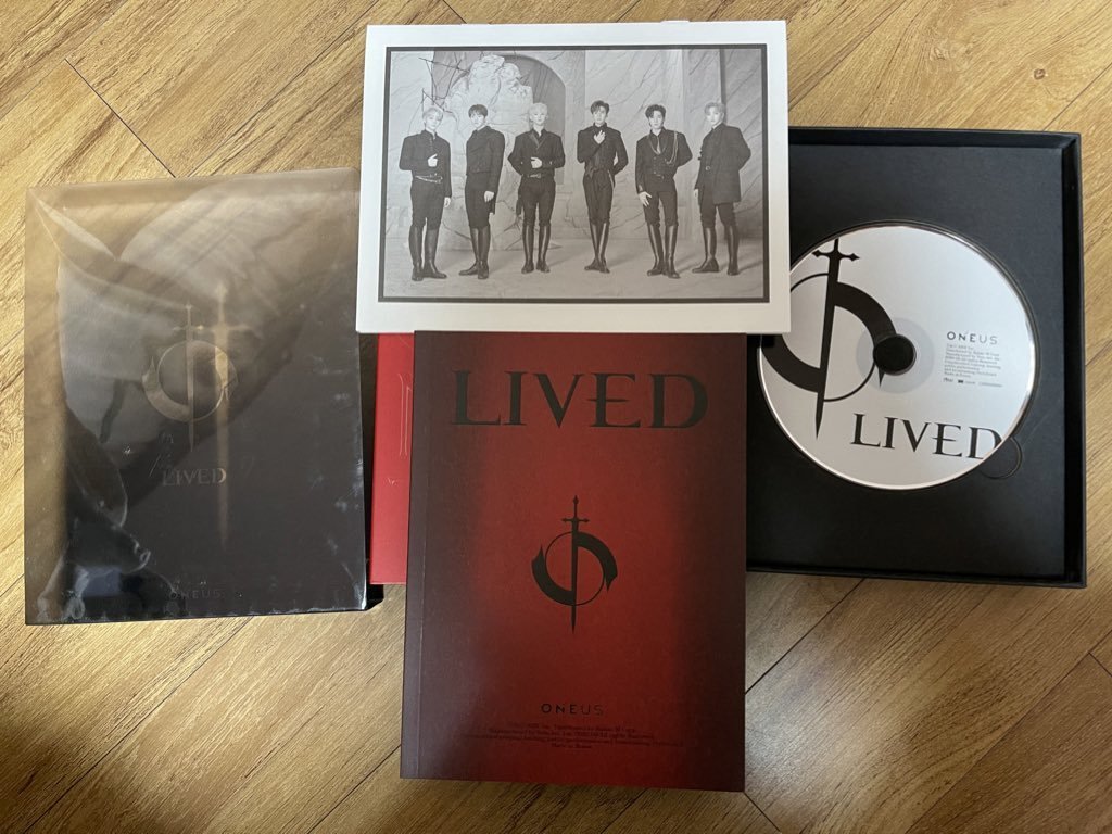 NielDistrictPh's tweet photo. 12.23 SALE!!!

ONEUS 4TH MINI ALBUM UNSEALED 
15 SLOTS ONLY (UNTIL 11:25)

Original price: 170 php
12.23 Price: 110 php

DOP: December 30

FORM: https://t.co/3E7K7mR8qk

#NDPSaleItems https://t.co/Pmu0B54Y8B