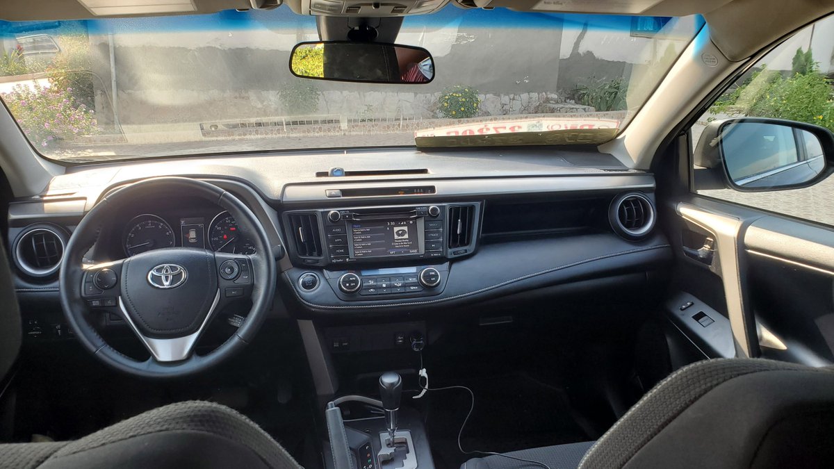 Erns_autos's tweet photo. Lane mitigation/departure, more fancy technology to make you look like you know what you're doing behind the wheel

Adaptive cruise control, when you need that bit of comfort on your long journeys

DM for pri-....ah wait.....naa, see It's affordable

GHC 130,000 p3!!!

#ErnsAutos https://t.co/GnxCLWRU9m