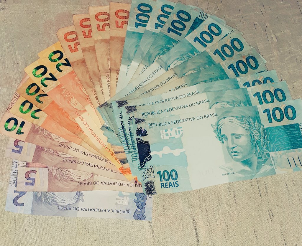 Q venha logo o Natal 🍻🍢🎄🎆🎶💰