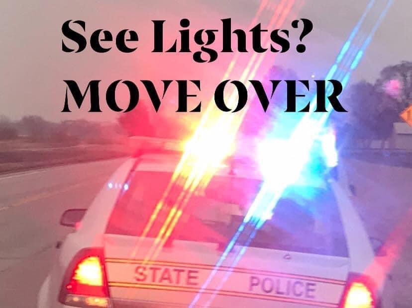 ILStatePolice's tweet image. Today is Scott’s Law Day.  20 years ago today Lieutenant Scott Gillen of the Chicago Fire Department was struck and killed by an intoxicated driver on the Bishop Ford Expressway while assisting at a crash scene. 
@ChicagoFireDep 
🚒🚑🚓🚁🚗🚎🚙🛻🚛🚚🚐🚨

#moveover #slowdown