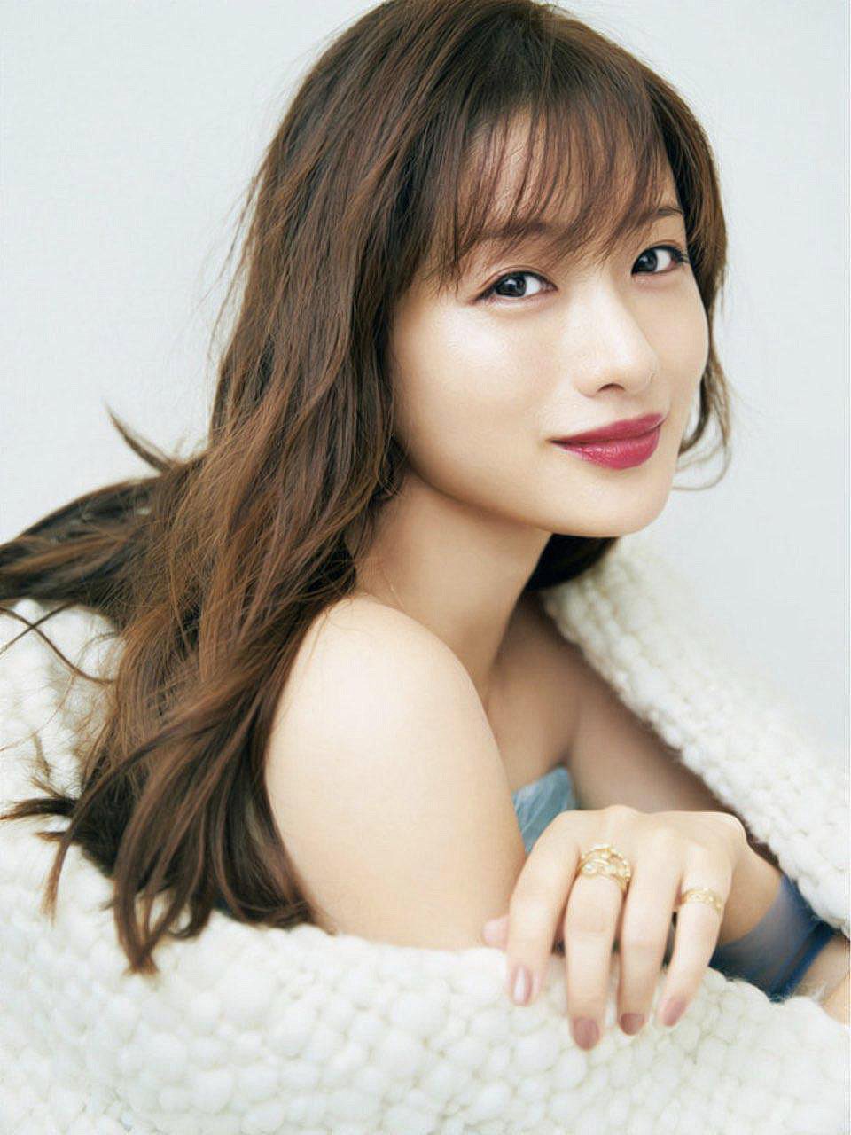 Hazel To The Woman Who Is An Inspiration A Ray Of Sunshine I Love The Most Happiest Birthday Ishihara Satomi 石原さとみ 石原さとみ誕生祭 石原さとみ生誕祭 T Co Kdsbv6icuk Twitter