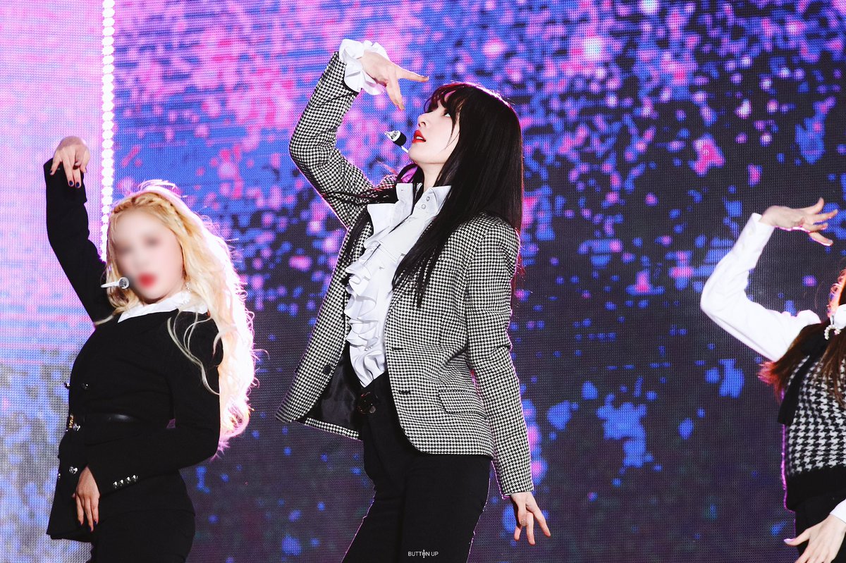 colorbutton94's tweet photo. 무대에서 제일 빛나는 설아 생일 축하해🥳🥰

#WJSN #우주소녀 #SEOLA #설아 #HAPPYSEOLADAY
#1224_기다렸던_설아의_날이야 https://t.co/AakgTku2un