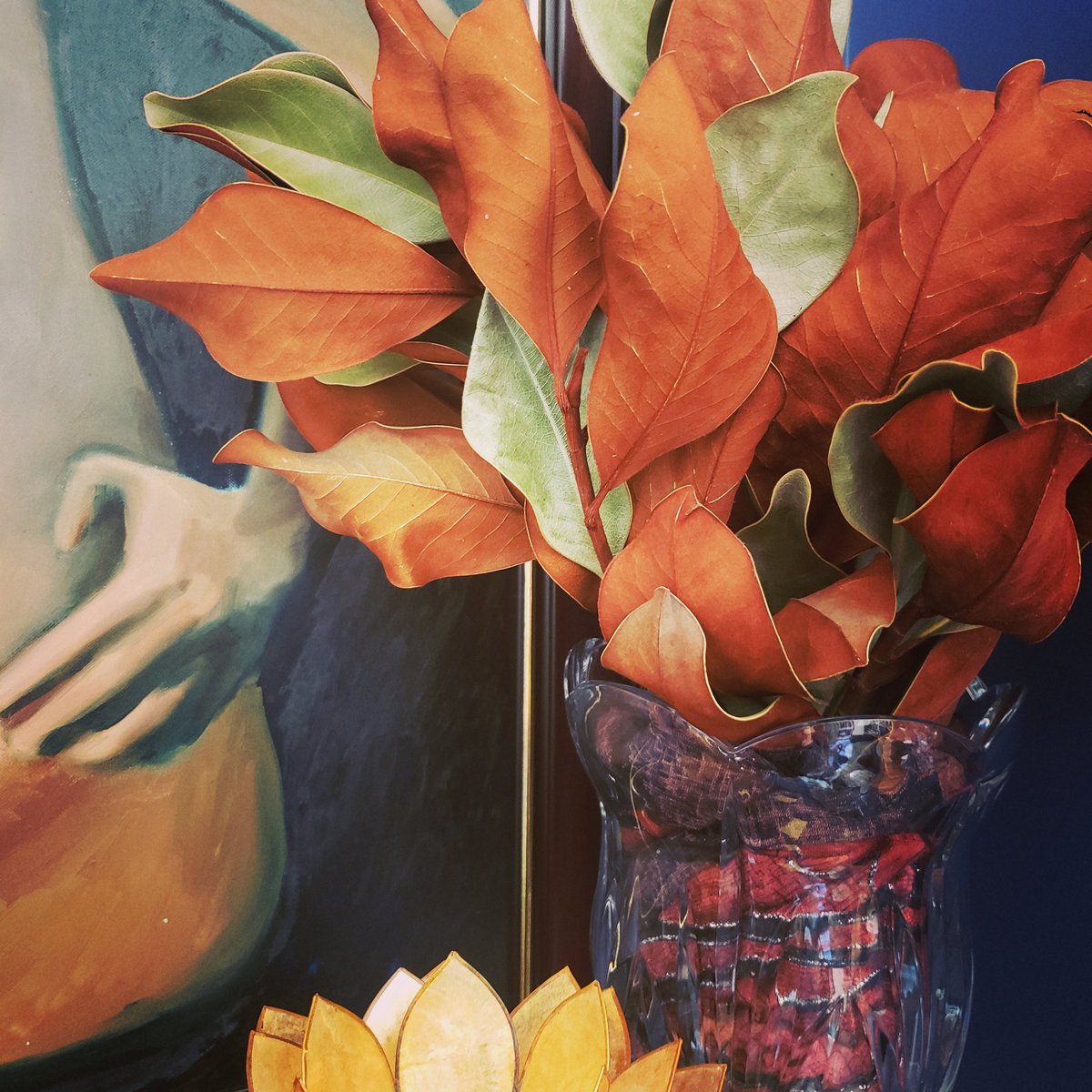 EvadoraLeroux's tweet photo. I've been mad for #magnolias ever since growing up with these gorgeous trees at my childhood home. I decorate with their leaves frequently to draw the power of #thegoddessvenus into my home with blessings of love &amp; compassion https://t.co/SxRn6IMgNQ