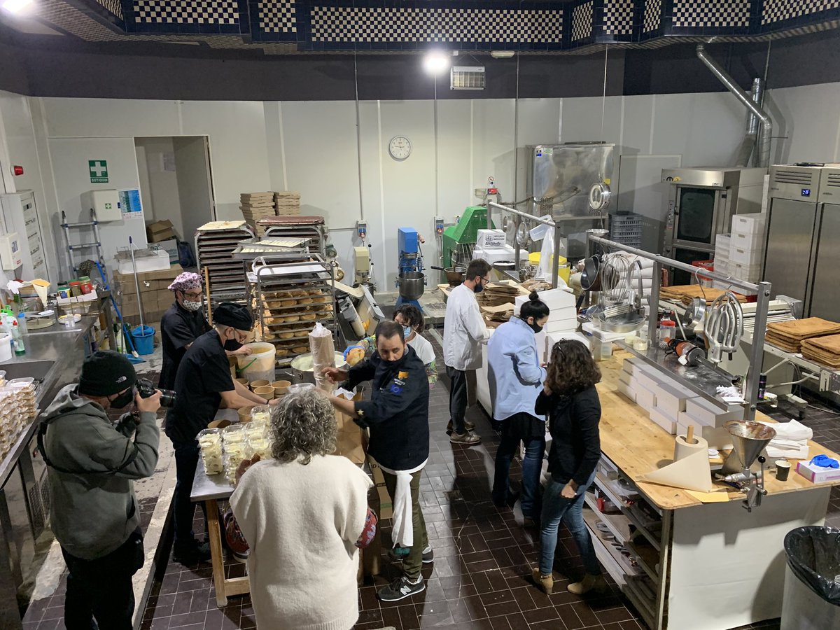 Patrick Bakery #tossademar  reparteix +300 menús per a famílies vulnerables
Un plaer poder hi col.laborar #gastrotossa #merimoments