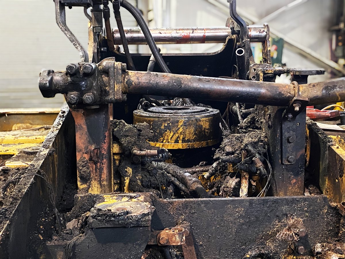 HRParts's tweet photo. Check out our progress on the CAT 320D L excavator we've been tearing down.
#catexcavator #cat320dl #heavyequipmentparts https://t.co/xkeLA3rM5v