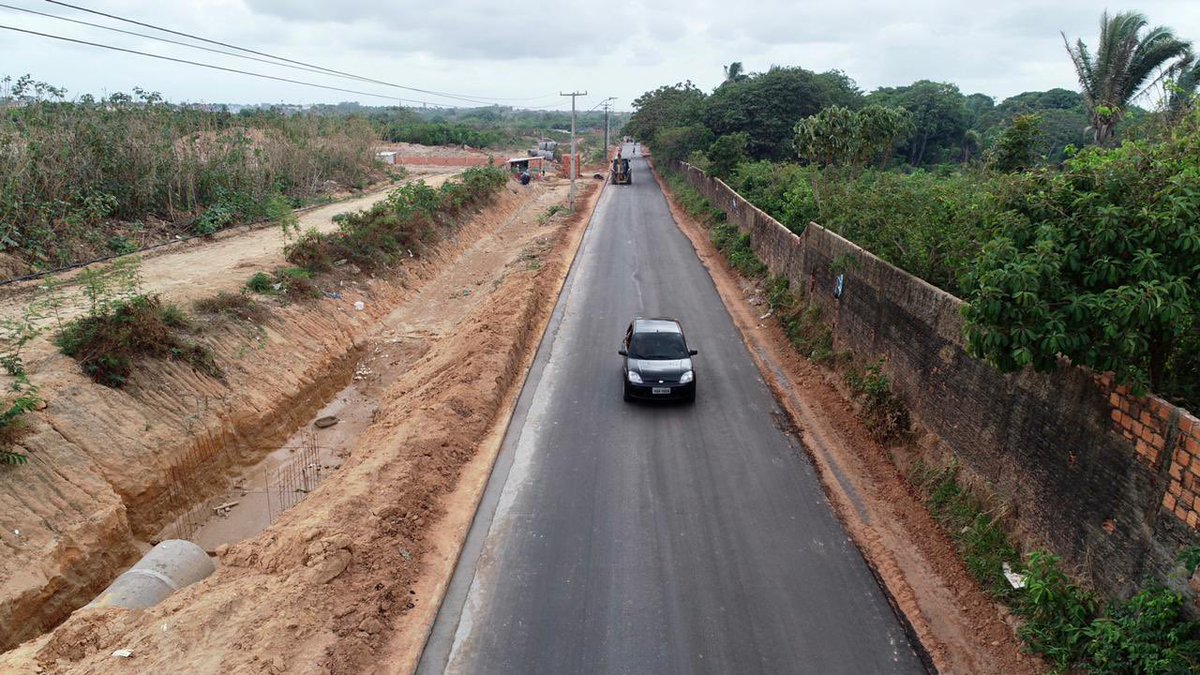 LivioJonas's tweet photo. Na Avenida Sampaio Corrêa, os serviços estão em fase final de aplicação de asfalto e construção de meio-fio e sarjetas. Mais uma ação do @GovernoMA por meio da @Agem_Maranhao com parceria da iniciativa privada para melhorar a mobilidade urbana em São Luís. #AGEM #MetropolesAcao https://t.co/CDzY2NbD30