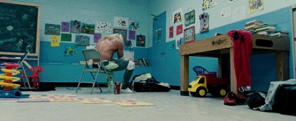 THE WRESTLER (2008) 

Cinematography by Maryse Alberti 
Directed by Darren Aronofsky
Explore more shots in our database: ops.fyi/ShotsDB