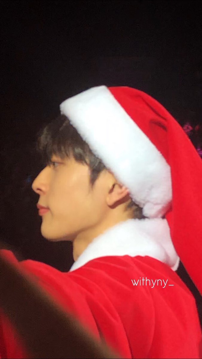 크리스마스이브니까 오랜만에 레전드폰카 산타선호 보깅 ♡