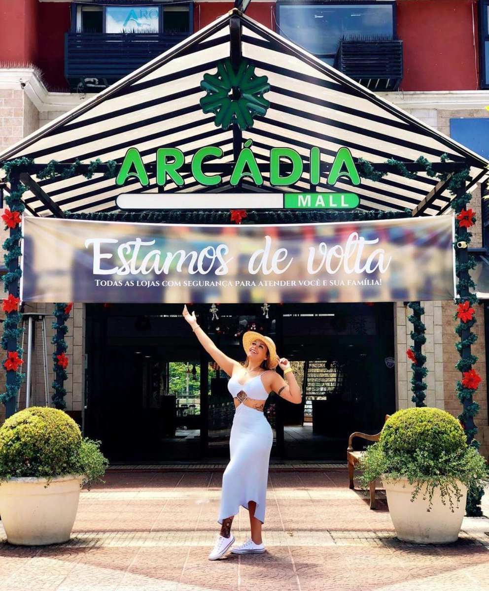 PousadaArcadia's tweet photo. Seu lar na Serra sempre pronto para te receber com todo carinho e cuidado que você merece! 💚

📸: ssantosmotta

#itaipavarj #serracarioca #suacasanaserra #cidadeimperial #regiãoserrana #pousadaarcadia https://t.co/yyZcarWMsl