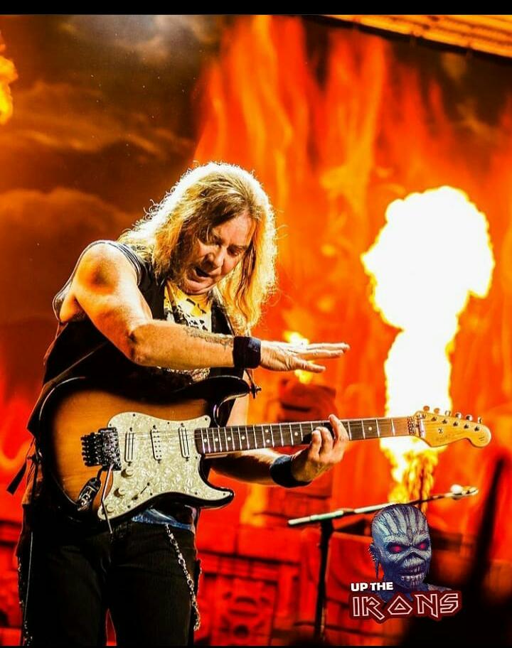 Hoy cumple 64 años este genio, Happy Bday Mr. Dave Murray    Up the Irons!!!!!! 