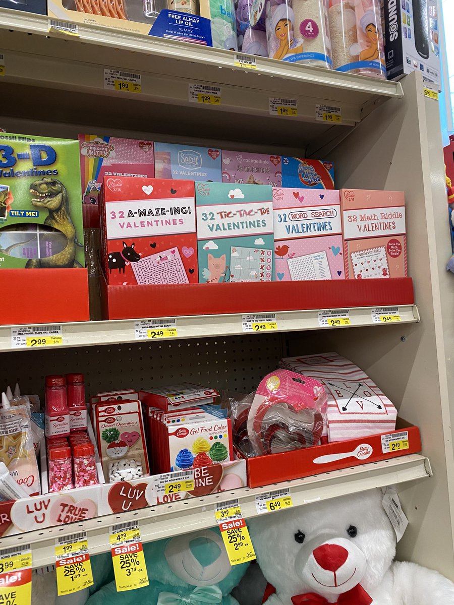 corimckeever's tweet photo. Too soon, @jewelosco. Too soon. https://t.co/KWYgzQwW9s