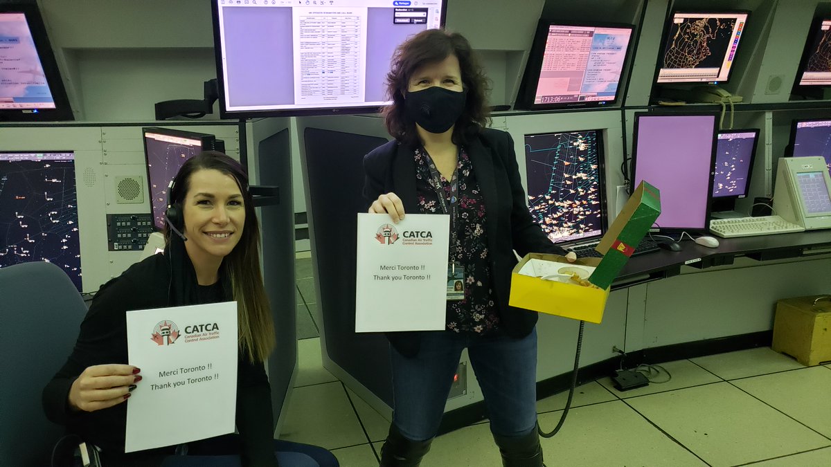 CATCA5454's tweet photo. UL ACC Branch Chair Jonathan Daoust, & RVP St Laurent Ben Vachon, distributed 40 meals today courtesy of YZ ACC in support of 16 affected members who received surplus letters & those who have to be deployed. #UnionStrong #NotreForce https://t.co/8Uo1tVjVVx