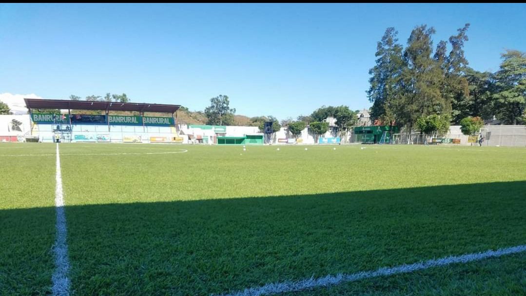 Ya en transmisión por lared.com.gt con <a href="/dixonvasquez_LR/">Dixon Vasquez</a> <a href="/crisarrioladj/">CA2023</a> Jhony Marroquin. Sanarate Vs. Cremas, siga minuto a minuto,  gol a gol la emoción del fútbol ⚽ ➡  WhatsApp 58581061