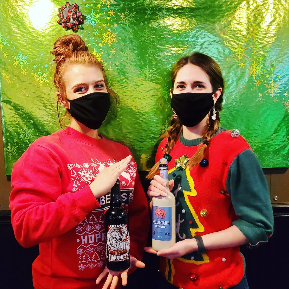 🎄The ladies of JL West Fargo are "sleighing" it today with these ugly Christmas sweaters! Wishing you all Happy Holidays!🎄#JLBeers #JLBeersWestFargo #sleighingit #getlit #uglychristmassweater #FestivusForTheRestOfUs