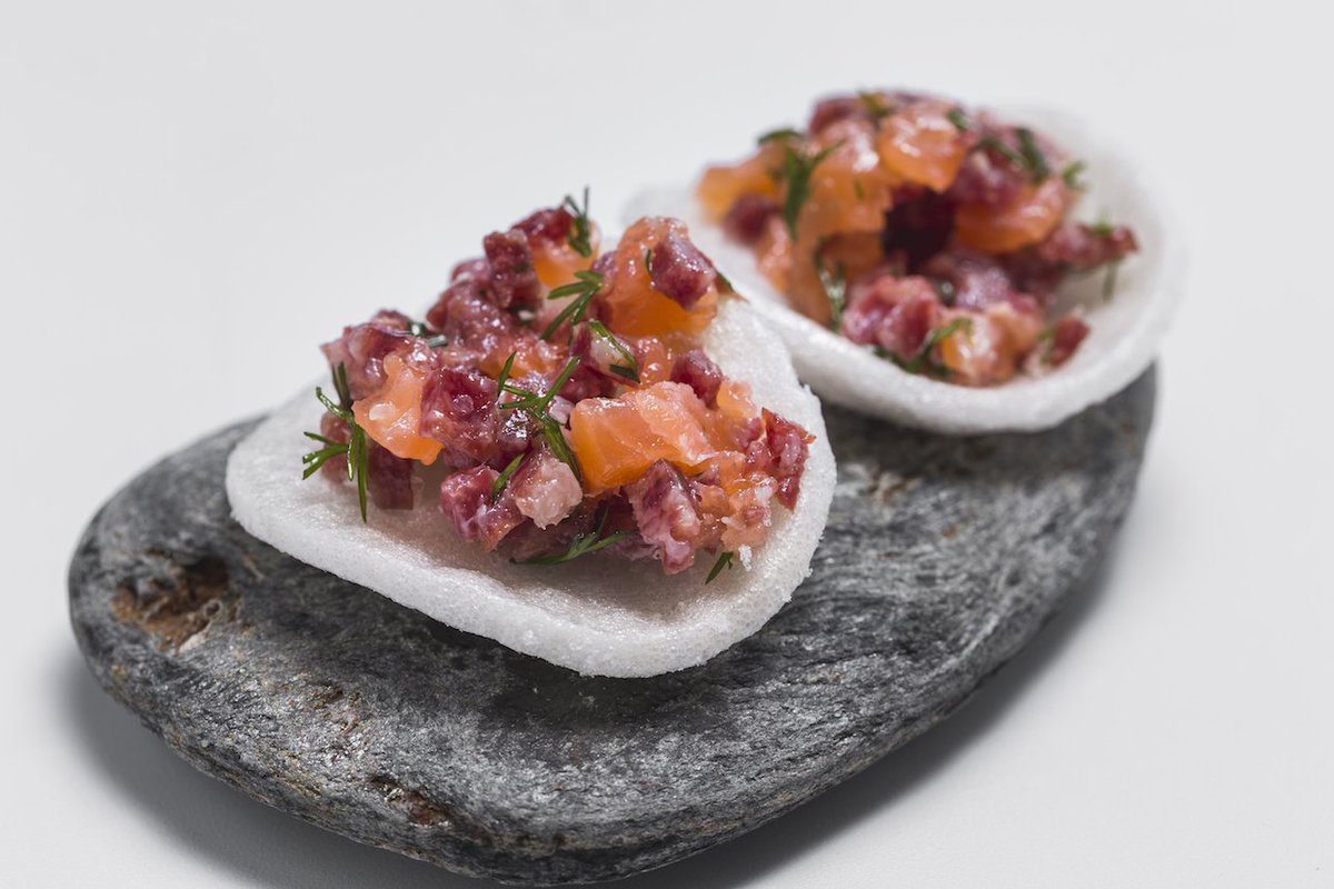 Jamón Click (@jamonclick) on Twitter photo Atrás quedó el duo perfecto de jamón y melón... estas propuestas de maridaje, como el jamón y miel, promete no dejar indiferente! via <a href="/gourmetjournal/">The Gourmet Journal</a> thegourmetjournal.com/noticias/jamon… #receta #recetajamon #navidad Atrás quedó el duo perfecto de jamón y melón... estas propuestas de maridaje, como el jamón y miel, promete no dejar indiferente! via <a href="/gourmetjournal/">The Gourmet Journal</a> thegourmetjournal.com/noticias/jamon… #receta #recetajamon #navidad