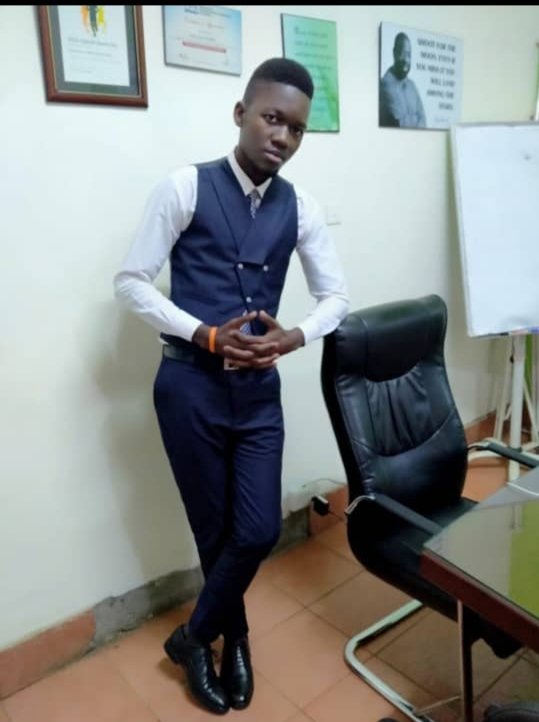 SWC_2020's tweet photo. Style is a way to say who you are without having to speak. #fit is king #tailoredsuits @Smart wear collection..
Orders yours now...
#suits #suitug #tailoredtofit #mensfashion #fashion #classicsuits #swc #madeinuganda #picoftheday #dress_to_impress #style #stylish https://t.co/MaHvGTckgC