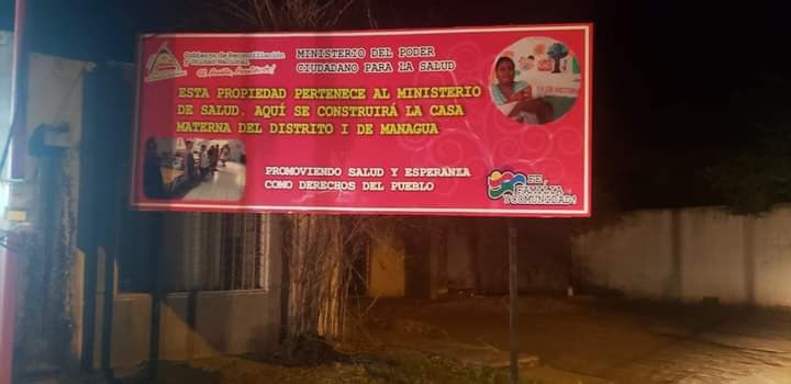 PauloAbrao's tweet photo. 2 años después de tomarse el @100noticiasni ahora afirman que esa propiedad pertenece al Estado. Igual lo hacen con la sala de redacción de @confidencial_ni y las instalaciones del @cenidh @popol_na y otras ONG tomadas. Nunca hubo descontinuidade de la represión en #SOSNicaragua. https://t.co/hlui5zCEq8