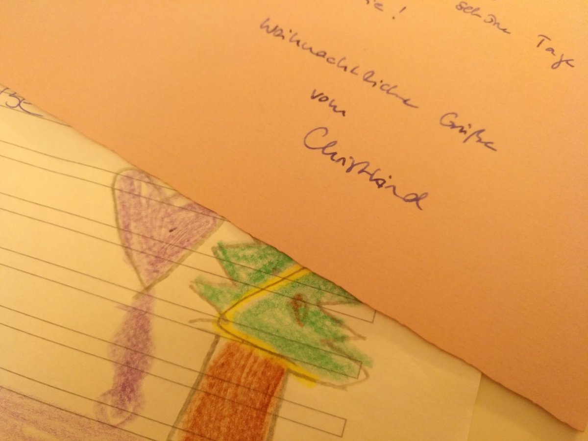 Worauf man im Predigerseminar nicht vorbereitet wird:

Antwortpost für das Christkind zu schreiben #lovemyjob