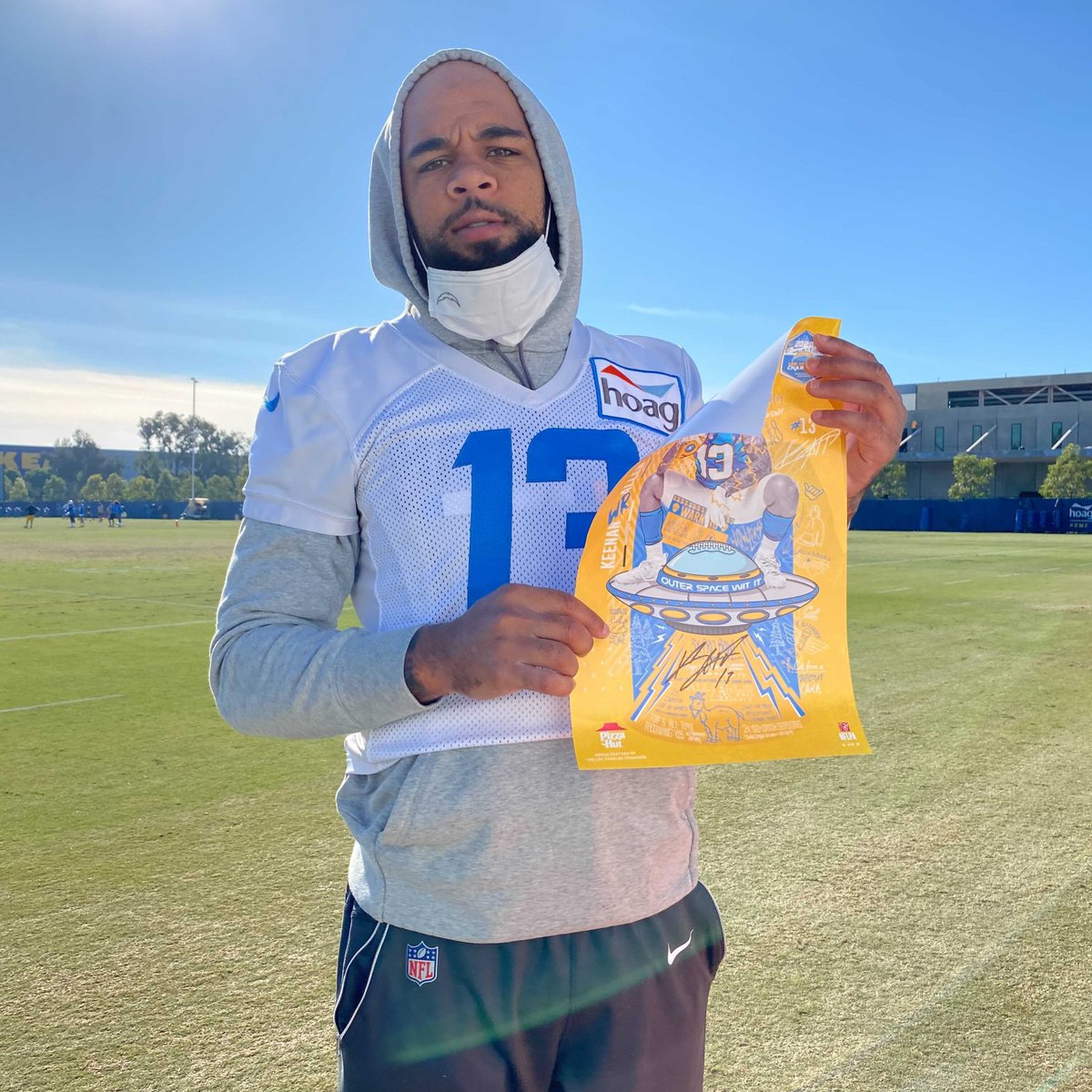 chargers's tweet image. RT if you want a signed poster! ☠️

order the bolt to the hut bundle for your chance to get one too » chrg.rs/PHBundle