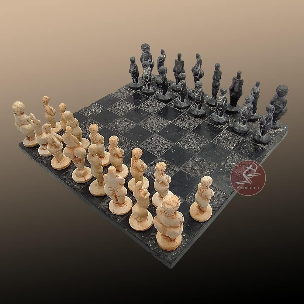 ExtinctsT's tweet image. Gambito de venus!!! Acabamos de terminar nuestro &quot;Paleoajedrez&quot; con #venuspaleoliticas gravetienses.