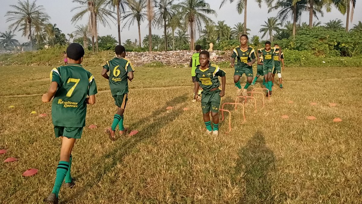 Royaltoms Queens tweet media