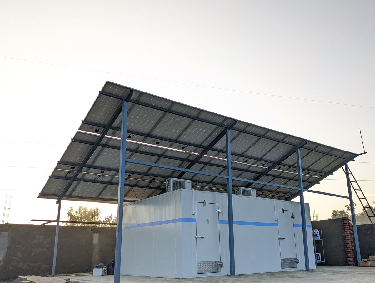 On Kisan Diwas, we reiterate our pledge to create sustainable, accessible and affordable solutions for our enterprising farmers! 
 #KisanDiwas