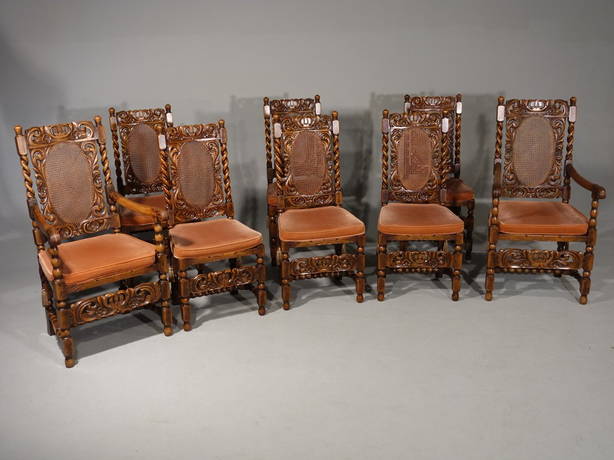HseWindsor's tweet photo. The detail on these beautiful Carolean design chairs with original canework and polish is stunning! View at https://t.co/KzdrFoA1e0
#chair #diningchair #canework #carolean #furniture #interiors #interiordesign #antique #décor #diningfurniture #diningroomdecor https://t.co/zcPVF44G2S