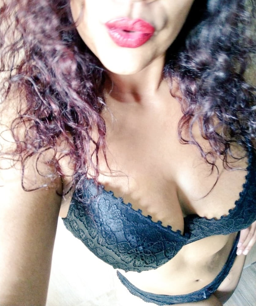 maduras_milf's tweet photo. RT 🔃 Si quieren ver más de mi 😈💦 https://t.co/YxZ6nX2cp4