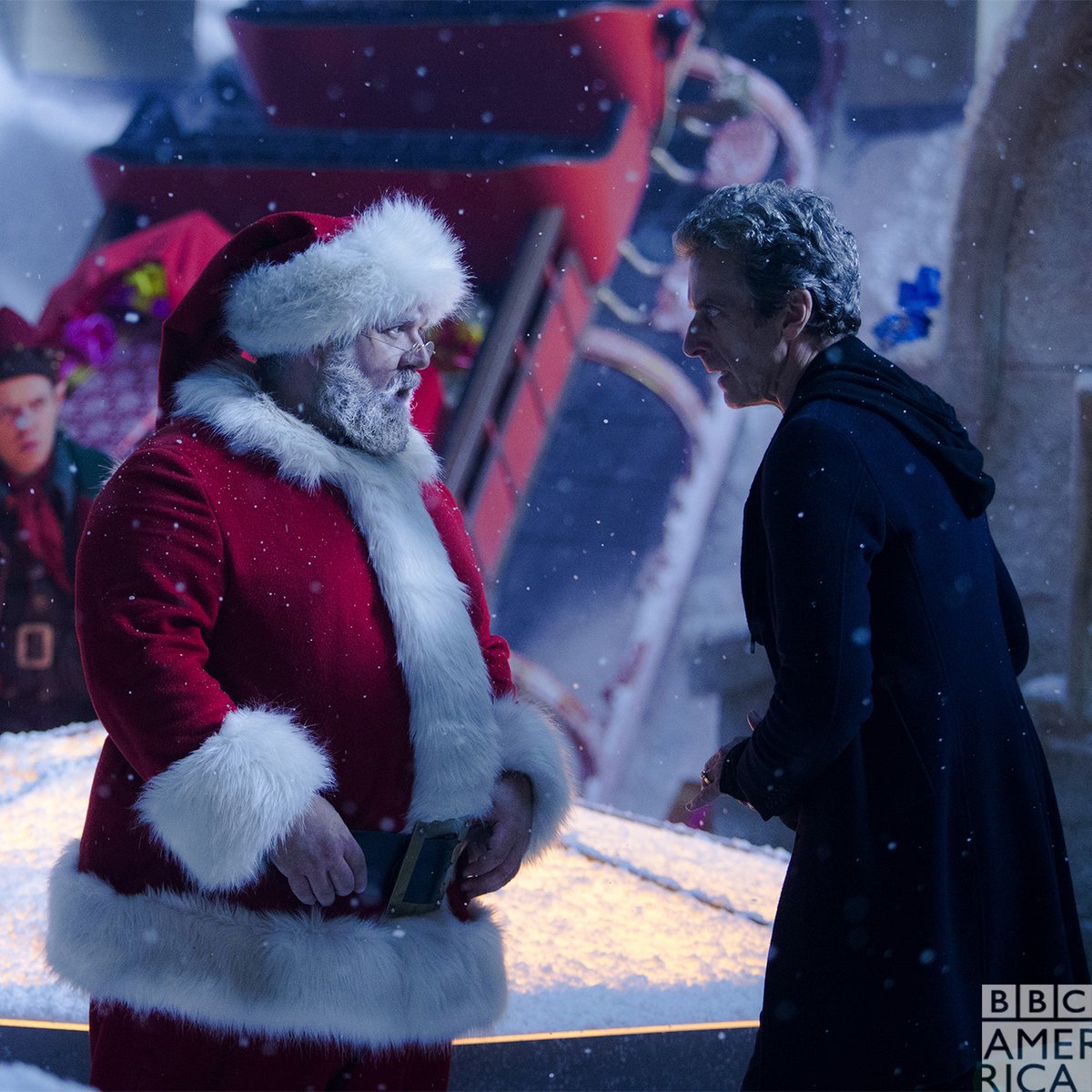AMCDoctorWho's tweet photo. Today is the anniversary of quite a few #DoctorWho episodes including 'The Christmas Invasion', 'The Runaway Bride', 'A Christmas Carol', and 'Last Christmas'. 

Which Christmas special is your favorite? https://t.co/dUXFauBNu4