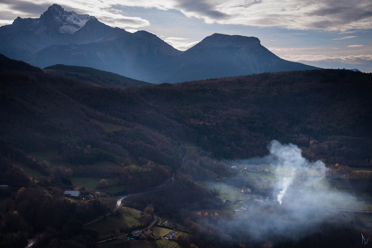 Errances_Photo's tweet photo. #alps #isere #matheysine #obiou #nature #lanndscape #photogaphy https://t.co/Kt0JeEauDK