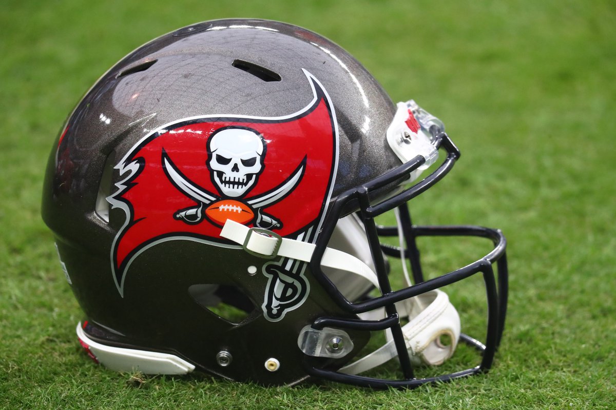 nfltrade_rumors's tweet photo. NFC Notes: Buccaneers, Falcons, Panthers, Saints https://t.co/wsRI9xrkNt #NFL https://t.co/W5F3YgVSzt