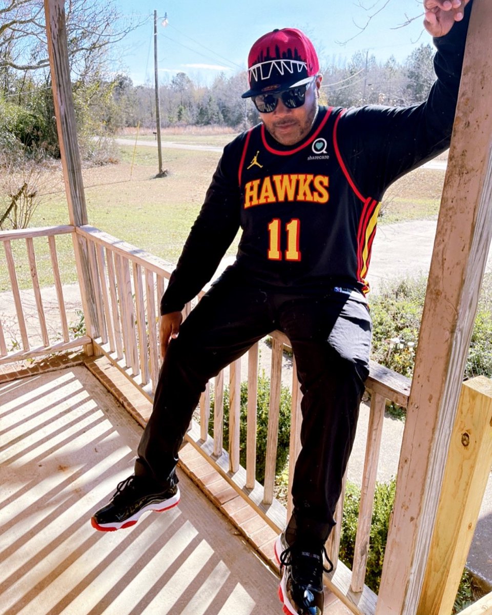 MARIOGA12000's tweet photo. Season opener tonight for our new look @ATLHawks #onesquad #onecity #paccity #truetoatlanta 💪🏾🔥 https://t.co/YkGNbJh66G