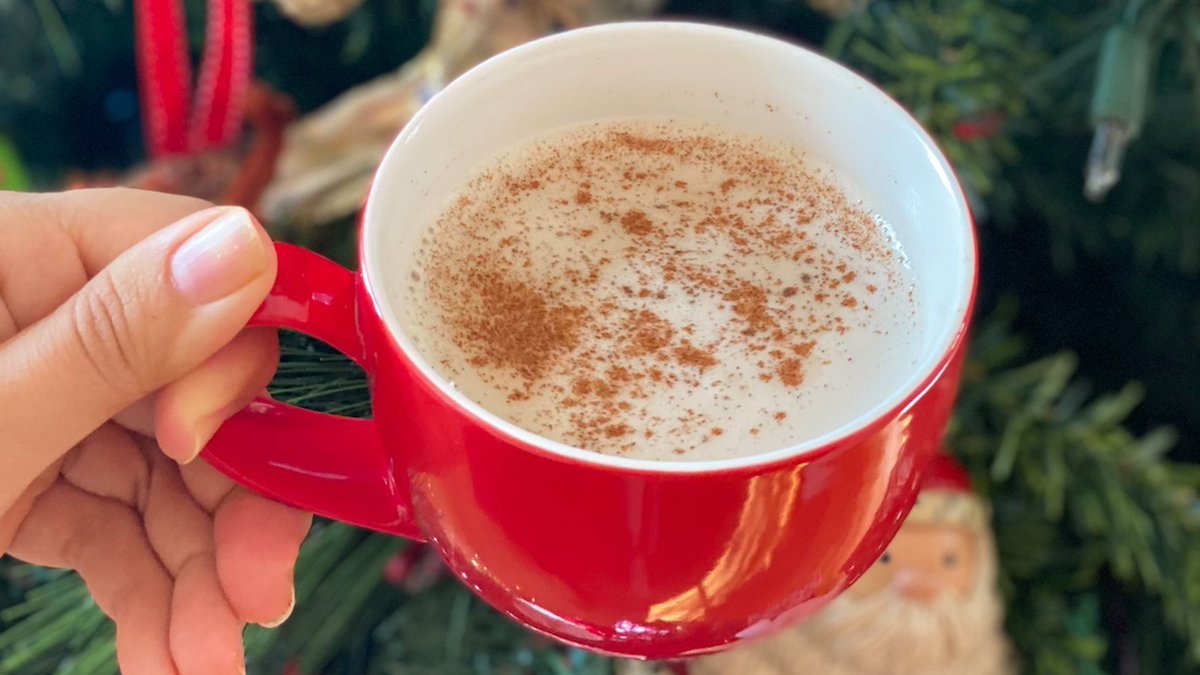 Grainful's tweet image. Has anyone tried making #oatnog? huffpost.com/entry/eggnog-w…