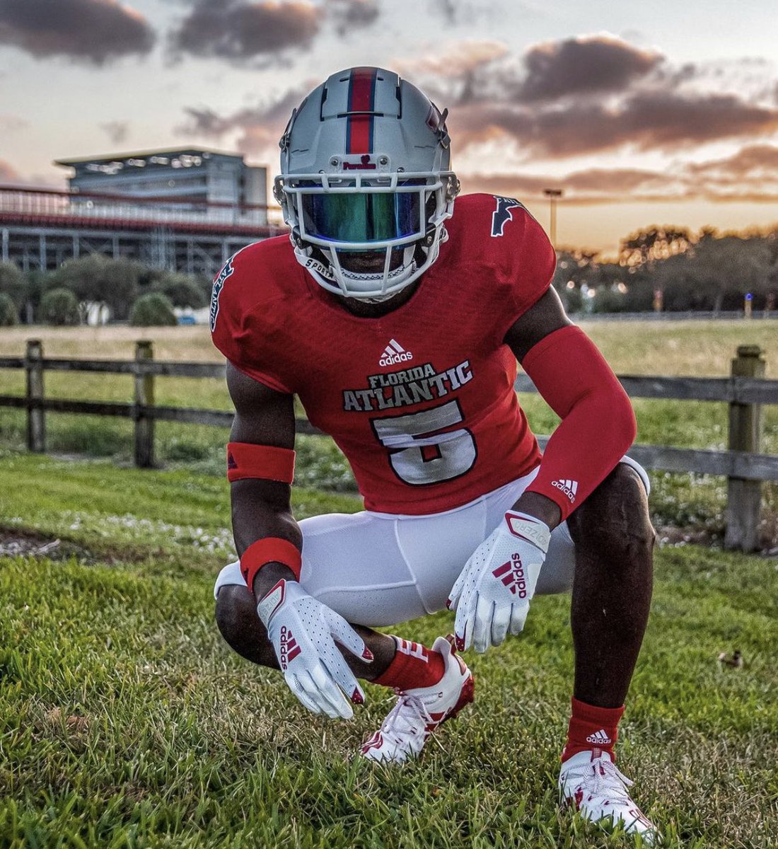 Bowl game uni combo for <a href="/FAUFootball/">Florida Atlantic Football</a> 

#uniswag