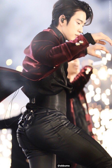 who in got7 but is actually jinyoung 