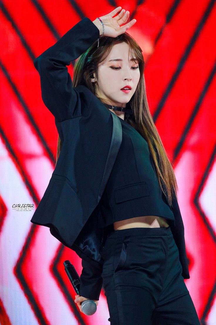 moon byulyi x wang yibo as each othera thread you didn't know you needed until today 