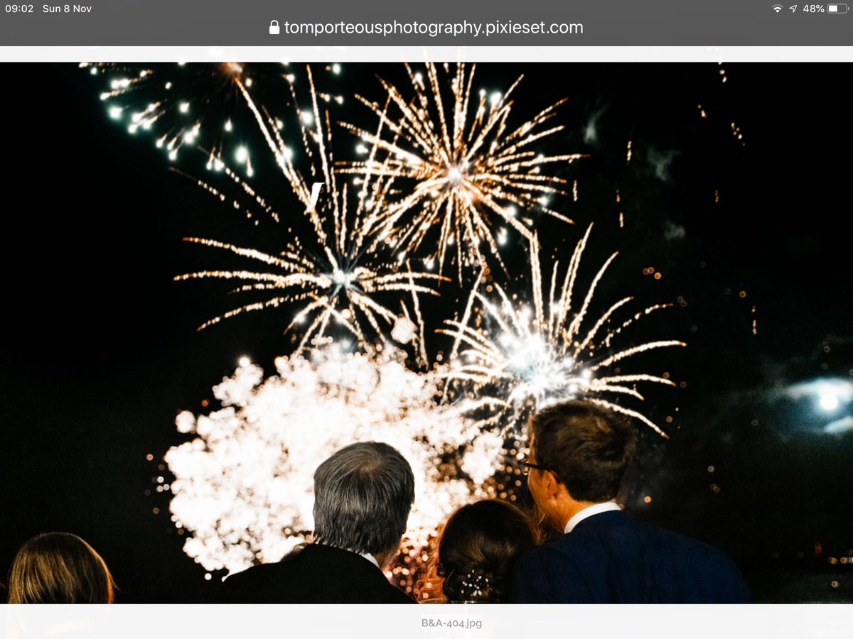 In Penzance area on Christmas Eve at 530pm? Look up across the bay. Sing a verse of silent night. Offer up a thought or prayer for someone. Keeping Christmas differently. #Penzance #christmasisnotcancelled #trurodiocese #mountsbay