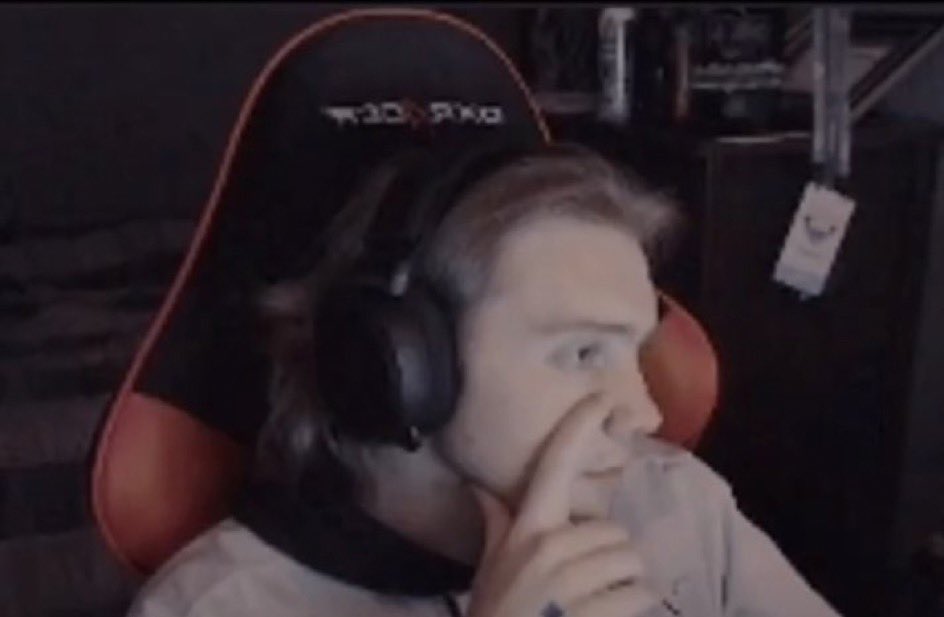 。　☆ 。　   ☆。　   ☆ ☆。　＼　　 ｜　　  ／。　☆          if punz      is ur comfort person  click on this, u won’t regret it            /safe ☆。　／　  ｜　　＼。　☆ 。　 ☆。 　　 。　　☆。